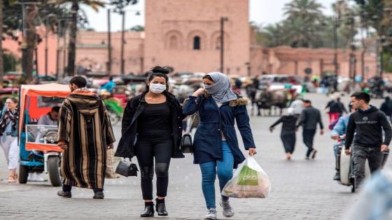 استمرار الموجة الـ 4 لكوفيد 19 رغم تناقص الحالات الإيجابية والنشطة في المغرب