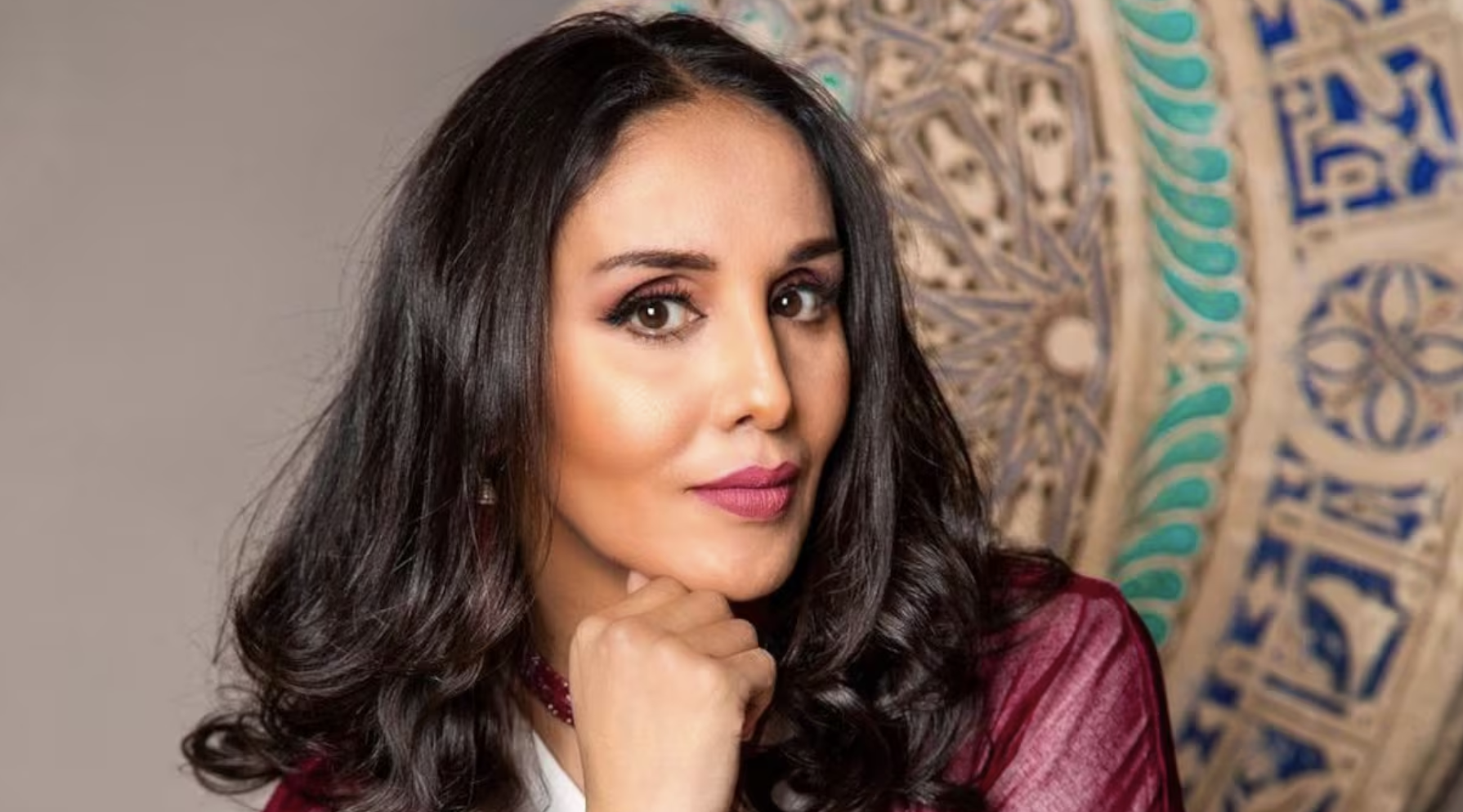 ابنة آسفي الفنانة جليلة التلمسي تطمئن جمهورها بعد خضوعها لعملية جراحية