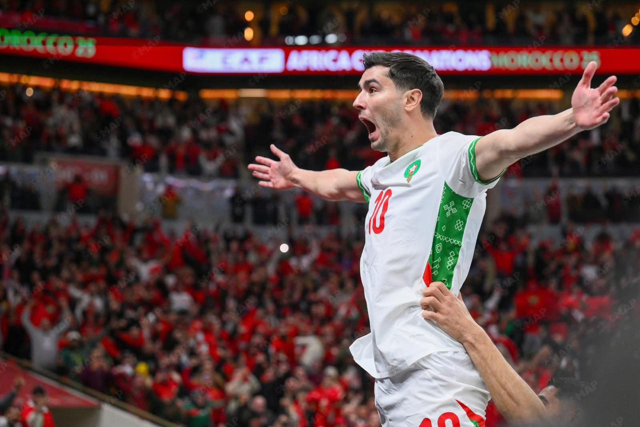 المغرب يطرد نحس 22 عاما وينهي عقدة الكاميرون ببلوغ نصف نهائي كأس افريقيا